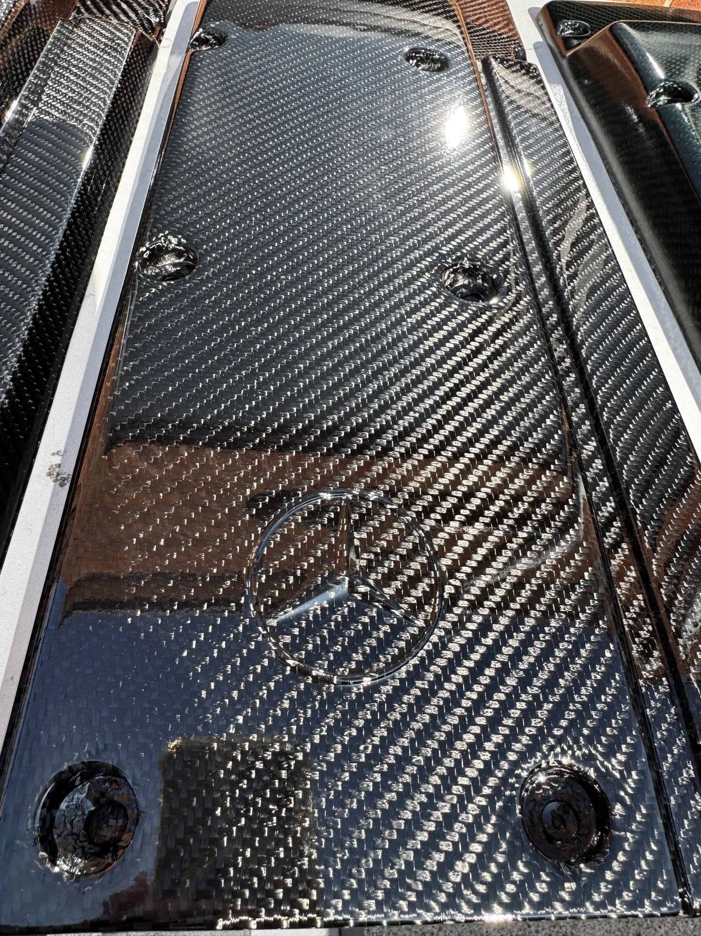 Mercedes om606 carbon fibre engine cover